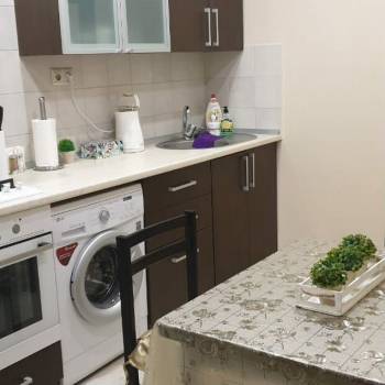 Сдается 2-х комнатная квартира, 75 м²