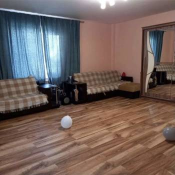 Продается 3-х комнатная квартира, 90 м²