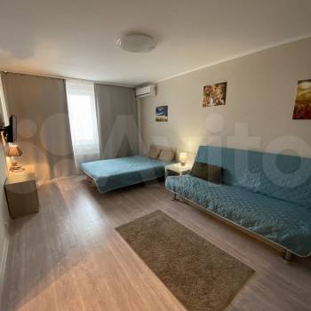 Сдается 1-комнатная квартира, 46 м²