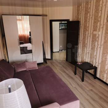 Продается 1-комнатная квартира, 44 м²