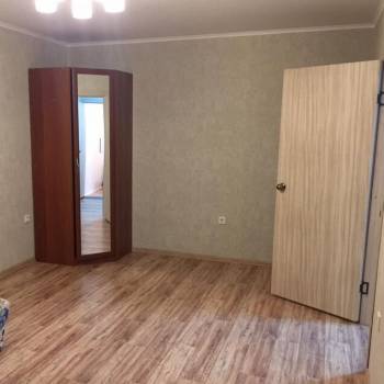 Продается 1-комнатная квартира, 37,8 м²