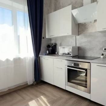 Сдается 1-комнатная квартира, 40 м²