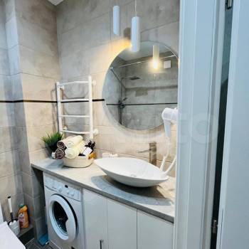 Сдается 1-комнатная квартира, 35 м²