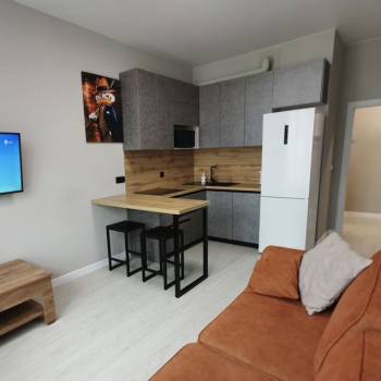 Продается 1-комнатная квартира, 42,2 м²