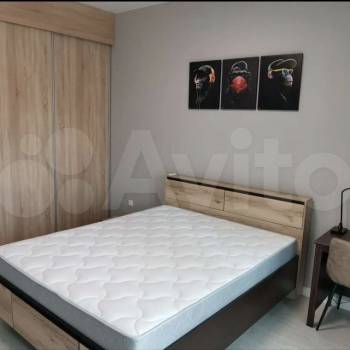 Продается 1-комнатная квартира, 42,2 м²