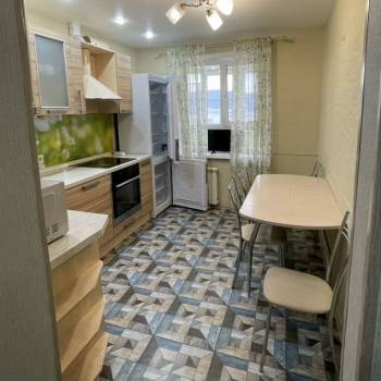 Сдается 2-х комнатная квартира, 55 м²