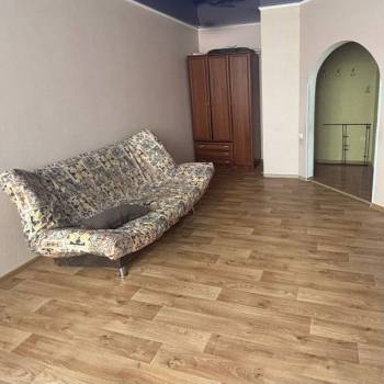 Сдается 1-комнатная квартира, 43 м²