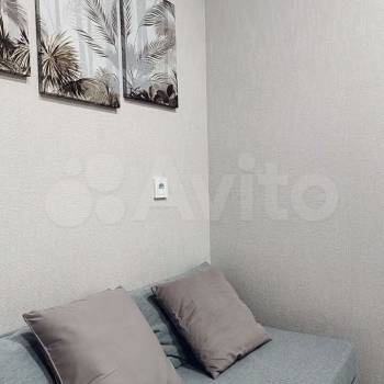 Сдается 1-комнатная квартира, 43 м²