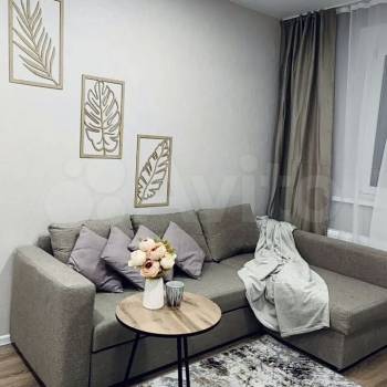 Сдается 1-комнатная квартира, 43 м²