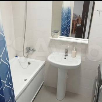 Сдается 1-комнатная квартира, 39 м²