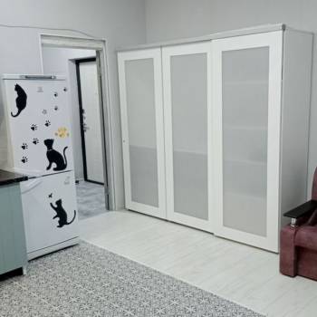 Сдается 2-х комнатная квартира, 77 м²