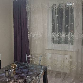 Сдается 2-х комнатная квартира, 60 м²