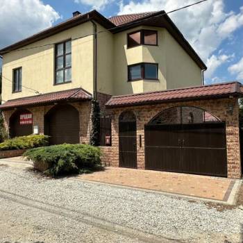 Продается Дом, 300 м²