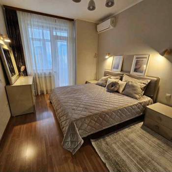 Сдается Многокомнатная квартира, 115 м²