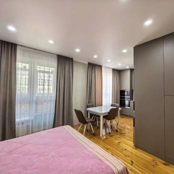 Продается 2-х комнатная квартира, 76 м²