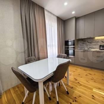 Продается 2-х комнатная квартира, 76 м²