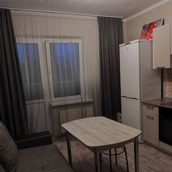 Сдается 1-комнатная квартира, 40,9 м²