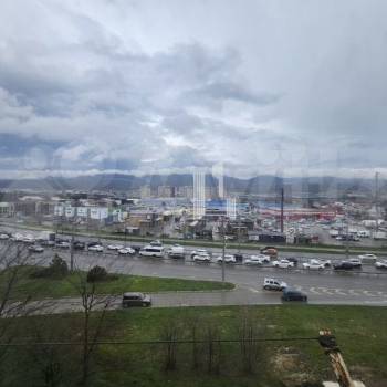 Продается 1-комнатная квартира, 37 м²