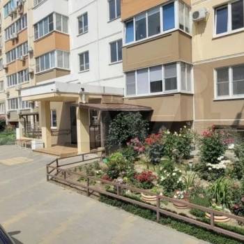 Продается 1-комнатная квартира, 39 м²