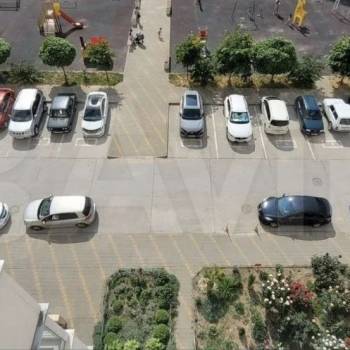 Продается 1-комнатная квартира, 39 м²