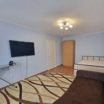 Сдается 1-комнатная квартира, 37 м²