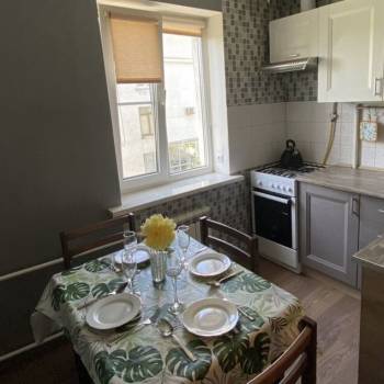 Сдается Многокомнатная квартира, 61 м²