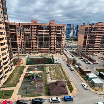 Продается 1-комнатная квартира, 40,7 м²