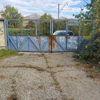 Продается Нежилое помещение, 2000 м²