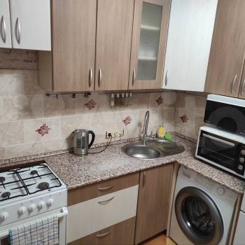 Продается 1-комнатная квартира, 37 м²