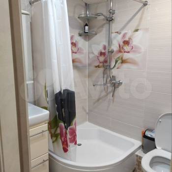 Продается 1-комнатная квартира, 37 м²