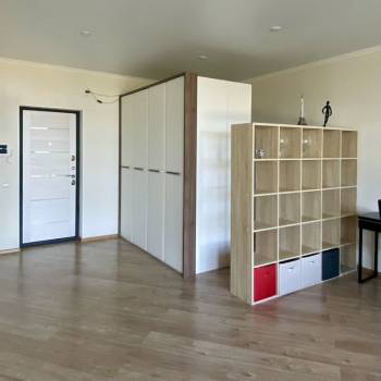 Продается 1-комнатная квартира, 42,8 м²