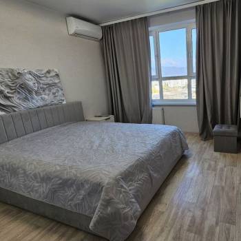 Сдается 1-комнатная квартира, 48 м²