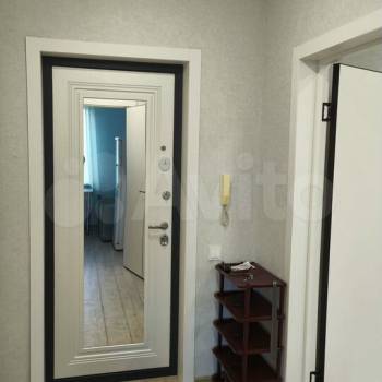Сдается 1-комнатная квартира, 37 м²