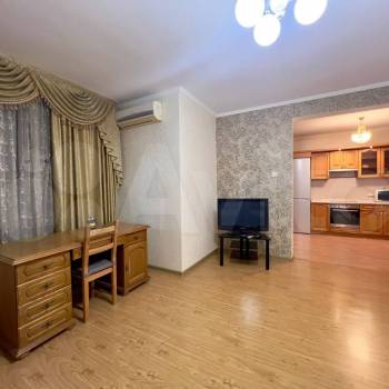 Сдается 2-х комнатная квартира, 64,4 м²