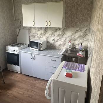 Сдается 1-комнатная квартира, 42 м²