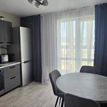 Сдается 1-комнатная квартира, 37 м²
