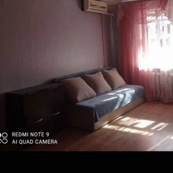 Продается 1-комнатная квартира, 30 м²