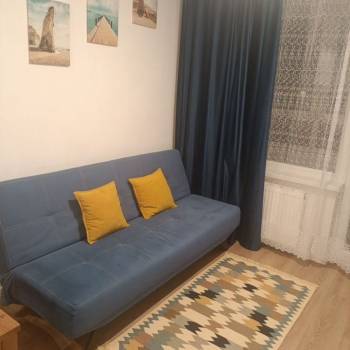 Сдается 1-комнатная квартира, 35 м²