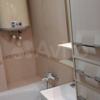 Сдается 1-комнатная квартира, 45,5 м²
