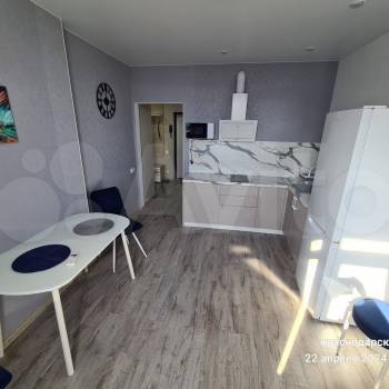 Сдается 1-комнатная квартира, 39 м²