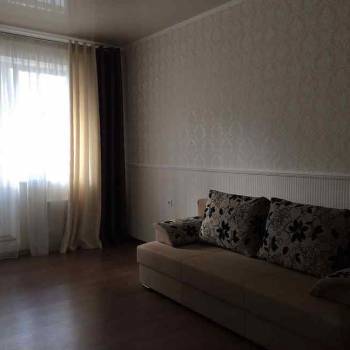 Сдается 1-комнатная квартира, 42 м²