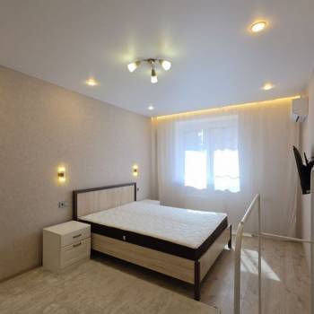 Сдается 1-комнатная квартира, 42 м²