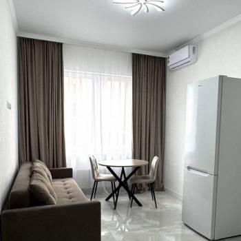 Сдается 1-комнатная квартира, 38 м²