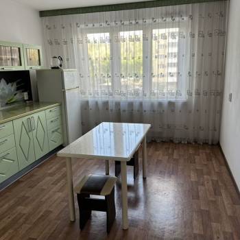 Продается 2-х комнатная квартира, 65 м²