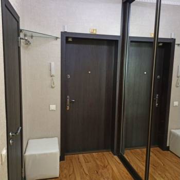 Сдается Многокомнатная квартира, 101,2 м²