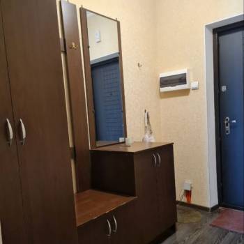 Сдается 1-комнатная квартира, 42 м²