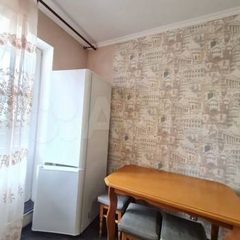Сдается 1-комнатная квартира, 42 м²