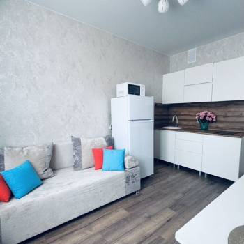 Сдается 1-комнатная квартира, 42 м²