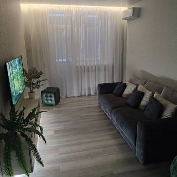 Продается 1-комнатная квартира, 46,5 м²