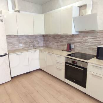Сдается 2-х комнатная квартира, 65 м²